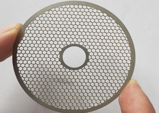 Điện tử chính xác Lưới kim loại đục lỗ siêu mịn Lỗ 0,04mm