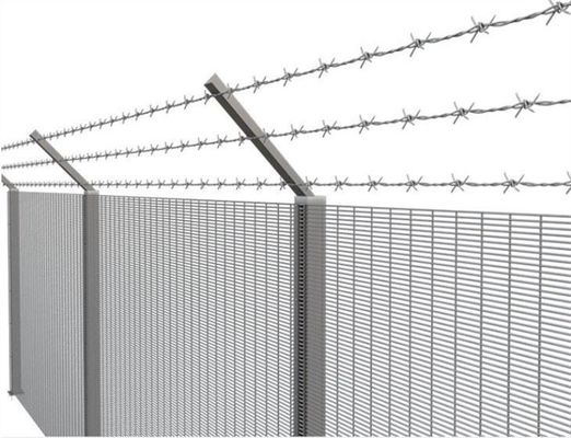 Hàng rào dây thép gai 4,5mm Prision Concertina Hàng rào lưới thép bọc nhựa PVC Chống axit