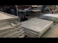 Lớp lưới nhôm phủ bột trang trí trần treo