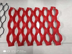 Đang treo 1060 3003 nhôm mở rộng kim loại lưới trần anodized oxy hóa