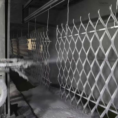 Lưới kim loại mở rộng tráng nhựa PVC Lưới kim loại mở rộng mạ kẽm cho bảo vệ cửa sổ
