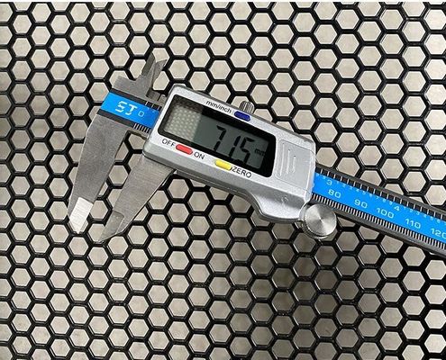 Kiến trúc Đèn nhôm nhẹ trang trí đục kim loại lưới