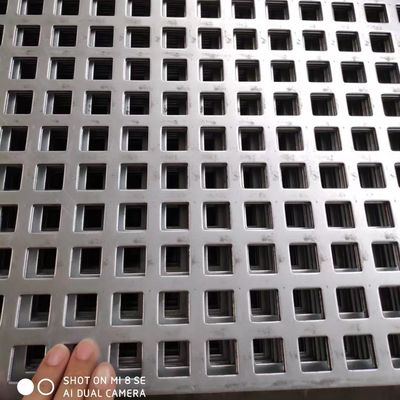 Tấm kim loại đục lỗ vuông 2mm mạ kẽm nhôm kích thước 4x8 feet