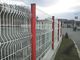 Hàng rào lưới kim loại 3 mm được sơn tĩnh điện 3D cong với cột tròn vuông