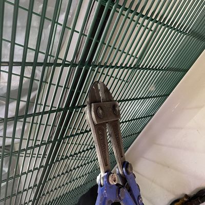 Hàng rào lưới thép hàn mạ kẽm nhúng nóng 4.0mm màu xanh lá