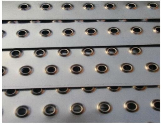 Grip Strut Plank Safety Grating cung cấp bề mặt chống trượt cho các nền tảng