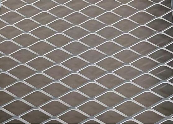 Ống kim loại lưới mở rộng kẽm kim cương lỗ tam giác