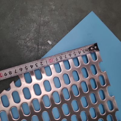 Bảng lưới kim loại lỗ bằng nhôm thép không gỉ 0,5-8mm