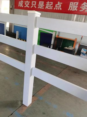 Hàng rào ngựa PVC Vinyl 3 thanh 1.5m Trắng cho trang trại