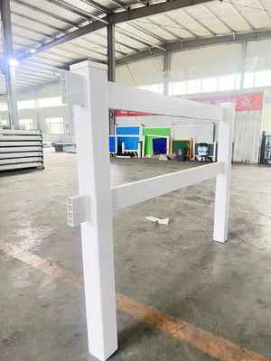 Hàng rào trang trại ngựa PVC ASTM 2 thanh màu trắng xám