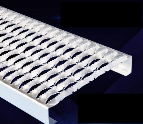 Phòng chống trượt Grip Strut an toàn Perforated Grating Metal Walkway Panel
