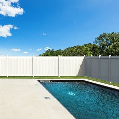 PVC hàng rào tấm Vinyl hàng rào riêng tư 6x8ft cho các tòa nhà vườn