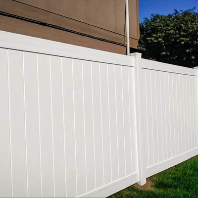 Dễ dàng lắp đặt 6 ft Vinyl Privacy Fence Panel ngoài sân sau