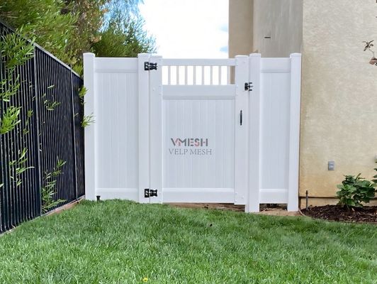 Công dụng nặng 6 * 8 feet Pvc Privacy Fence Màu trắng
