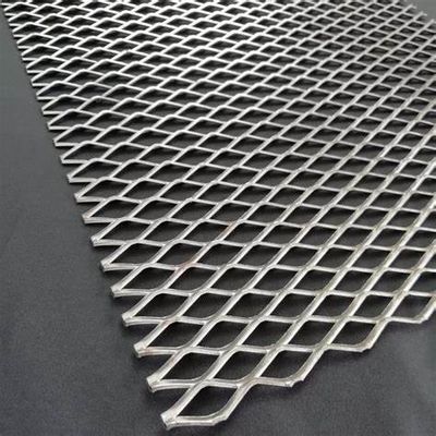 Hot Dip Galvanized Hexagonal lỗ mở rộng kim loại lưới cho catwalk lưới