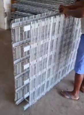 Lưới ván khuôn đổ bê tông xi măng Hy Rib