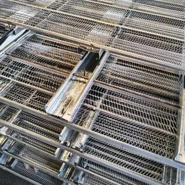 Kết cấu ván khuôn đổ bê tông bằng tôn rib mạ kẽm nhẹ
