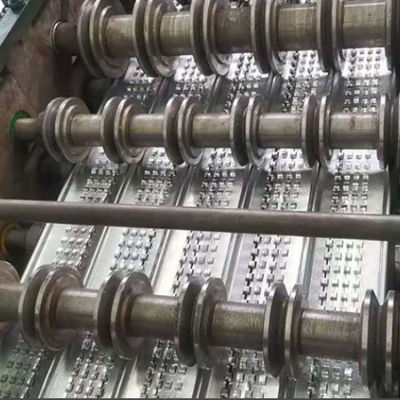 Xếp galvanized High Ribbed Mesh Formwork cho Xây dựng 0,45m x 2m