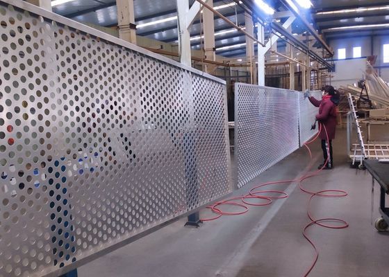 Các tấm kim loại lỗ nhôm tùy chỉnh cho trang trí tường bên ngoài