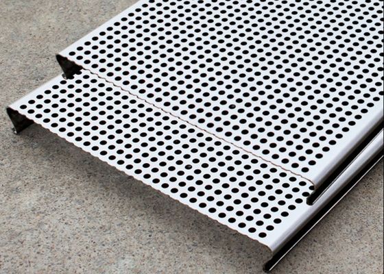 Tấm trần nhôm đục lỗ phủ PVC 3003H24 treo