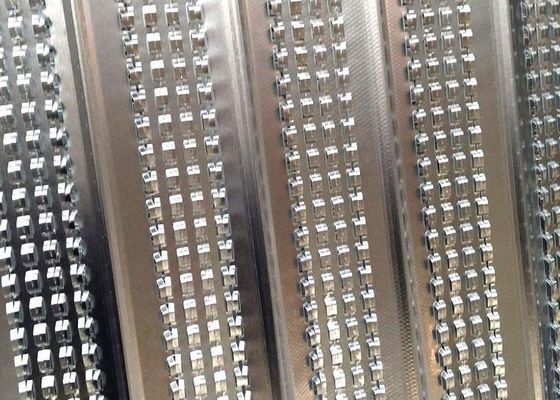 Lưới thép trát vữa mạ kẽm nhúng nóng 450x2500mm cho xây dựng bê tông