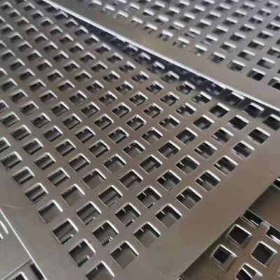 PVDF trang trí nhôm đường vuông lỗ lỗ kim loại đục cho màn tường