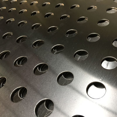 Lưới nhôm đục lỗ 1000x2000mm Tấm trang trí dày 0.3mm