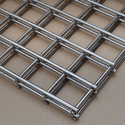 Tấm lưới thép hàn mạ kẽm 50x50mm, dày 3mm