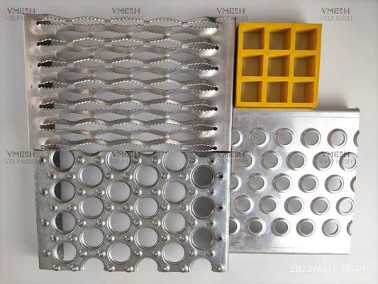 Thiết kế hiện đại tùy chỉnh Lưới kim loại nhôm cho cầu thang