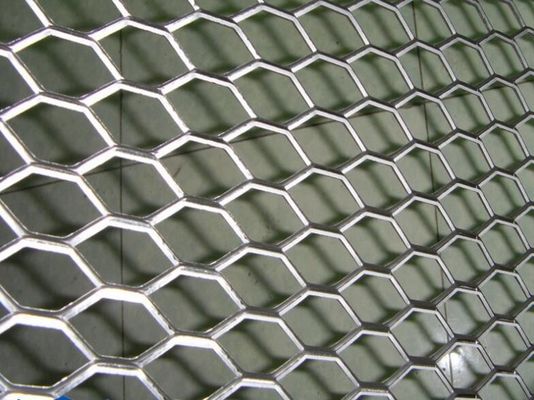 Diamond Hole Hexagon Hole Lưới kim loại mở rộng Lưới tản nhiệt mạ kẽm