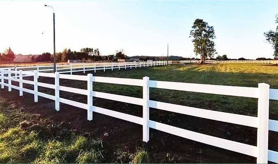 1.2m chiều cao trắng 3 đường ray Vinyl Heavy Duty Rào ngựa PVC Farm Rào