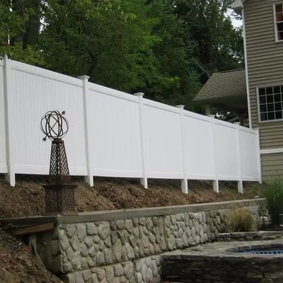 Độ bền 6 * 8 feet PVC nguyên chất giá rẻ Full Privacy Fence