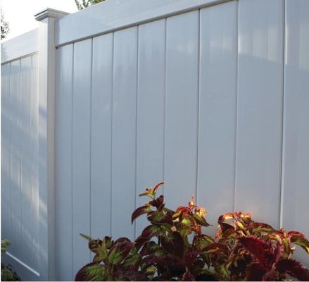 Tấm rào sân bằng nhựa PVC bảo mật hoàn toàn dễ lắp đặt