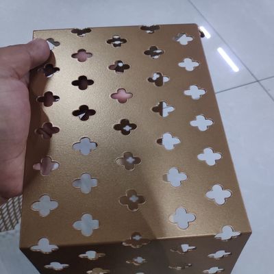 Vàng màu mật ong đục lỗ tấm kim loại cho kiến trúc