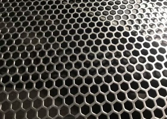 Lưới trang trí Bảng điều khiển dải kim loại đục lỗ lỗ nhỏ hình lục giác