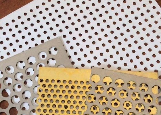 Ngói trần đục lỗ mạ kẽm điện 2x2 Lớp phủ PVDF Anodizing